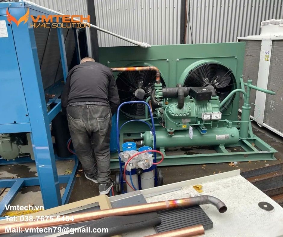 HÌNH 2: DỊCH VỤ SỮA CHỬA VÀ BẢO TRÌ CỦA VMTECH